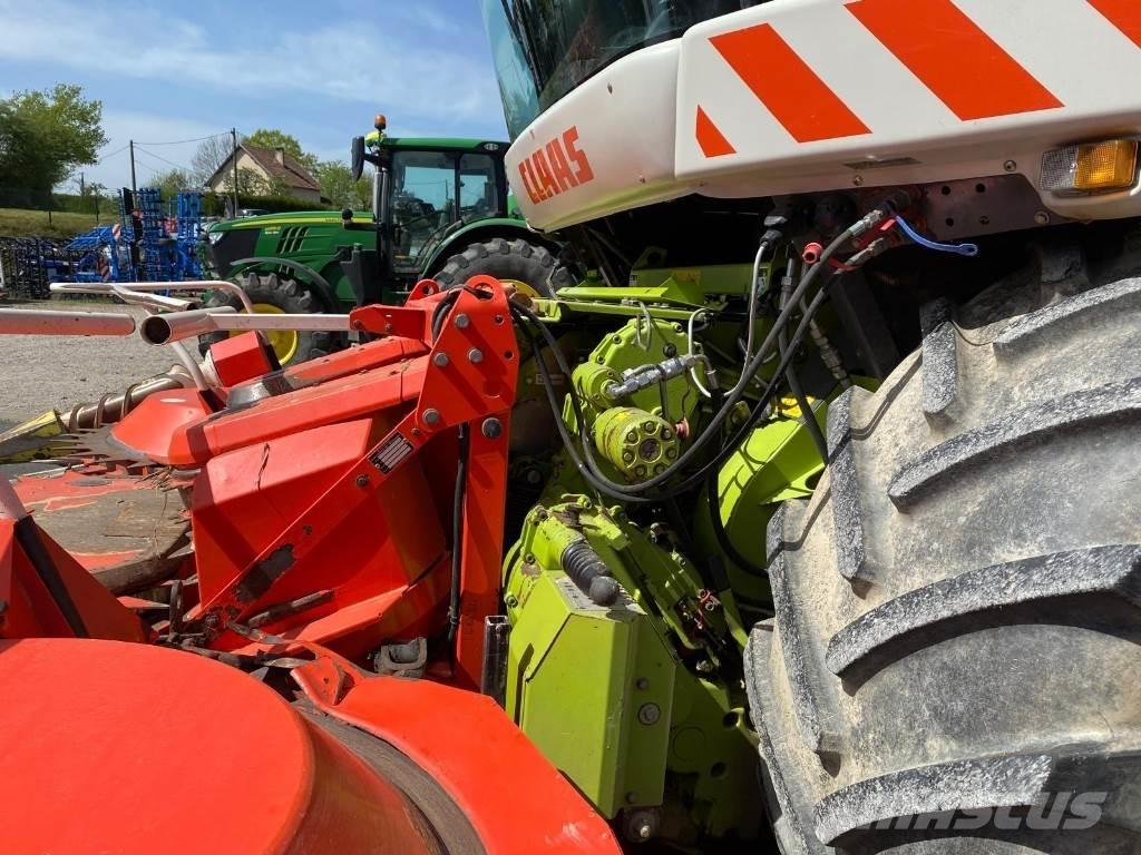 CLAAS JAGUAR 830 Kombajni za stočnu hranu