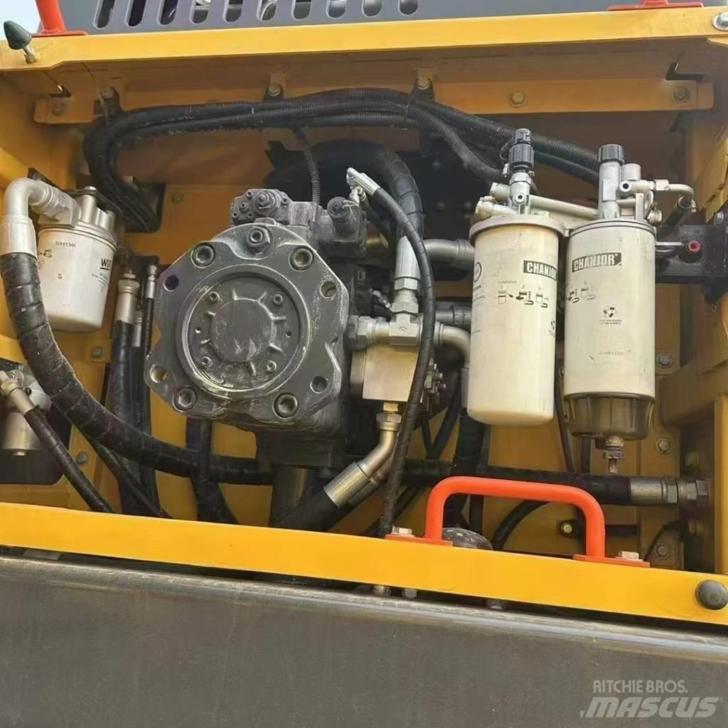 Volvo 480D Bageri gusjeničari