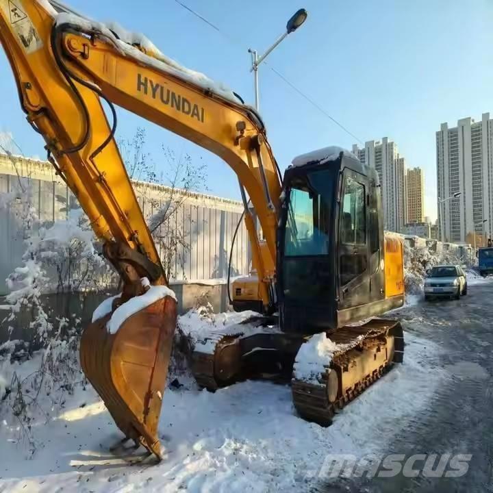 Hyundai 110 VS Bageri gusjeničari