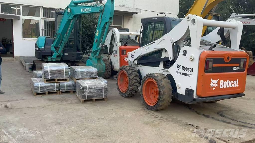 Bobcat S 770 Skid steer mini utovarivači
