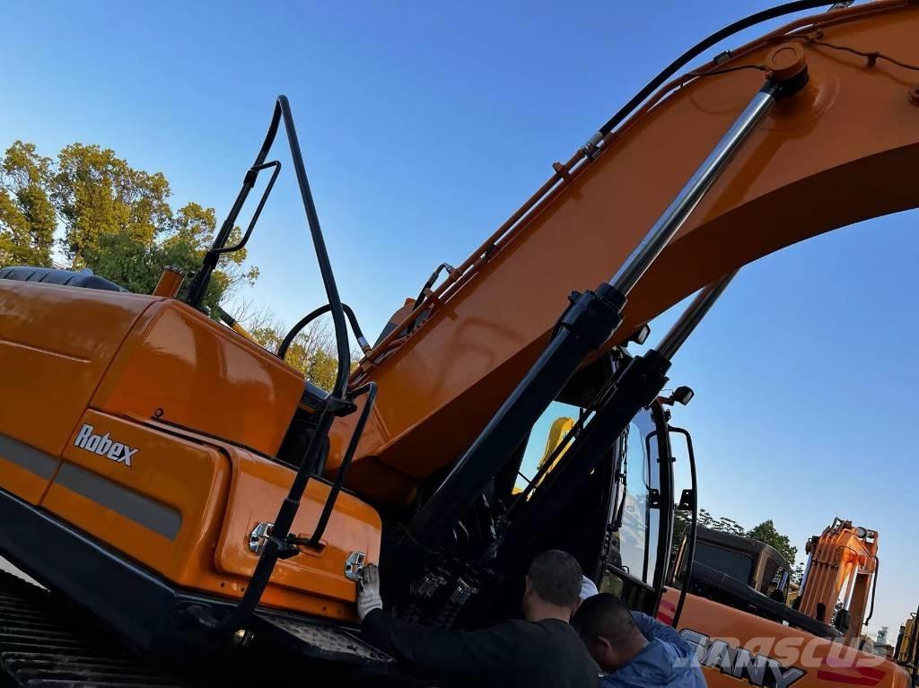 Hyundai 220 LC -9S Bageri gusjeničari