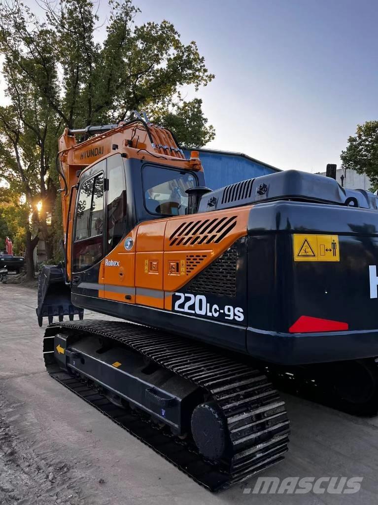 Hyundai 220 LC -9S Bageri gusjeničari