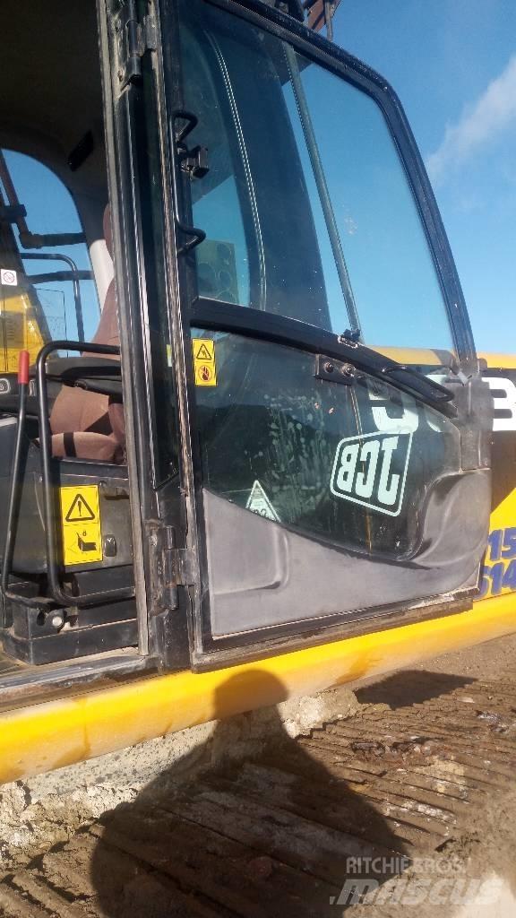 JCB JS 220 LC Bageri gusjeničari
