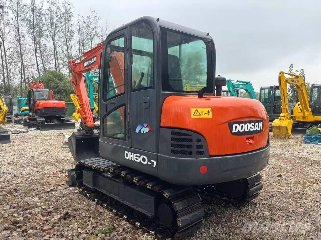 Doosan DH60-7 Mini bageri <7t