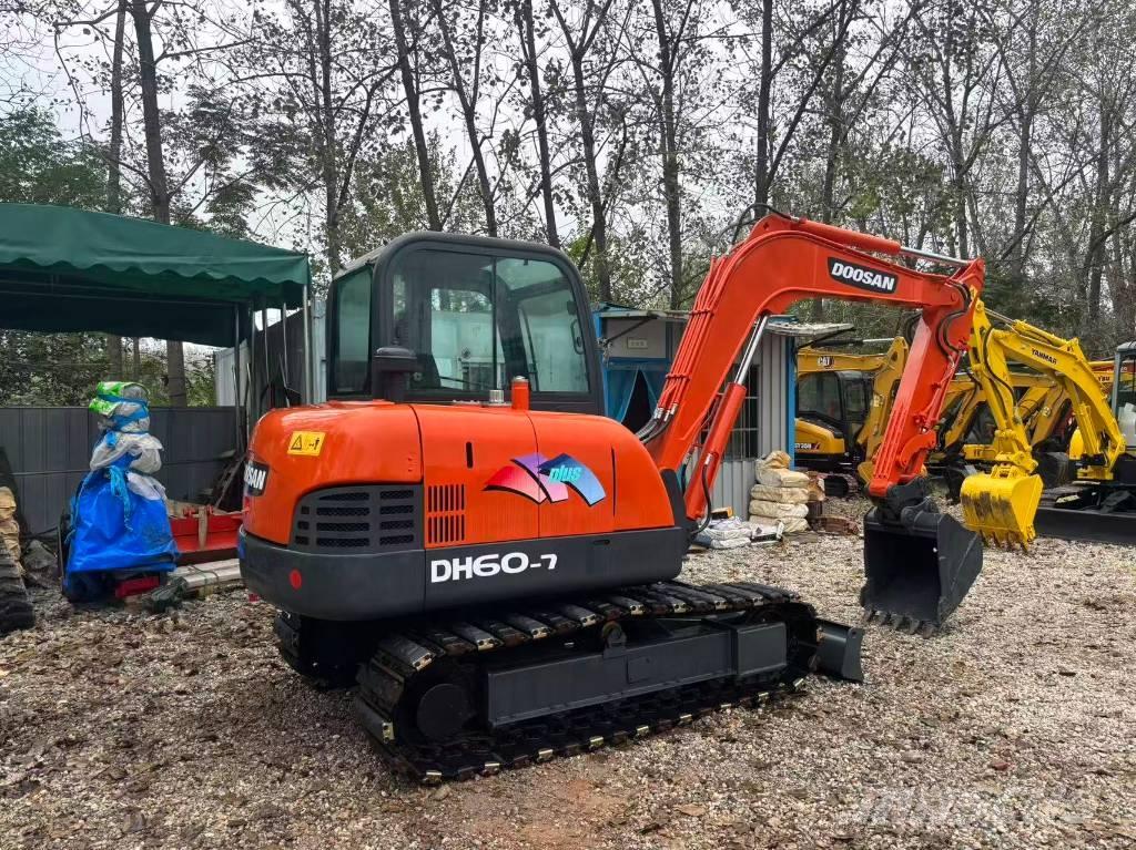 Doosan DH60-7 Mini bageri <7t