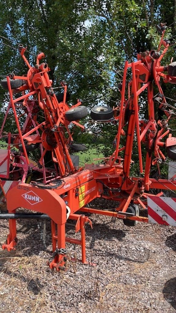 Kuhn GF 8501 T Okretači i sakupljači sijena