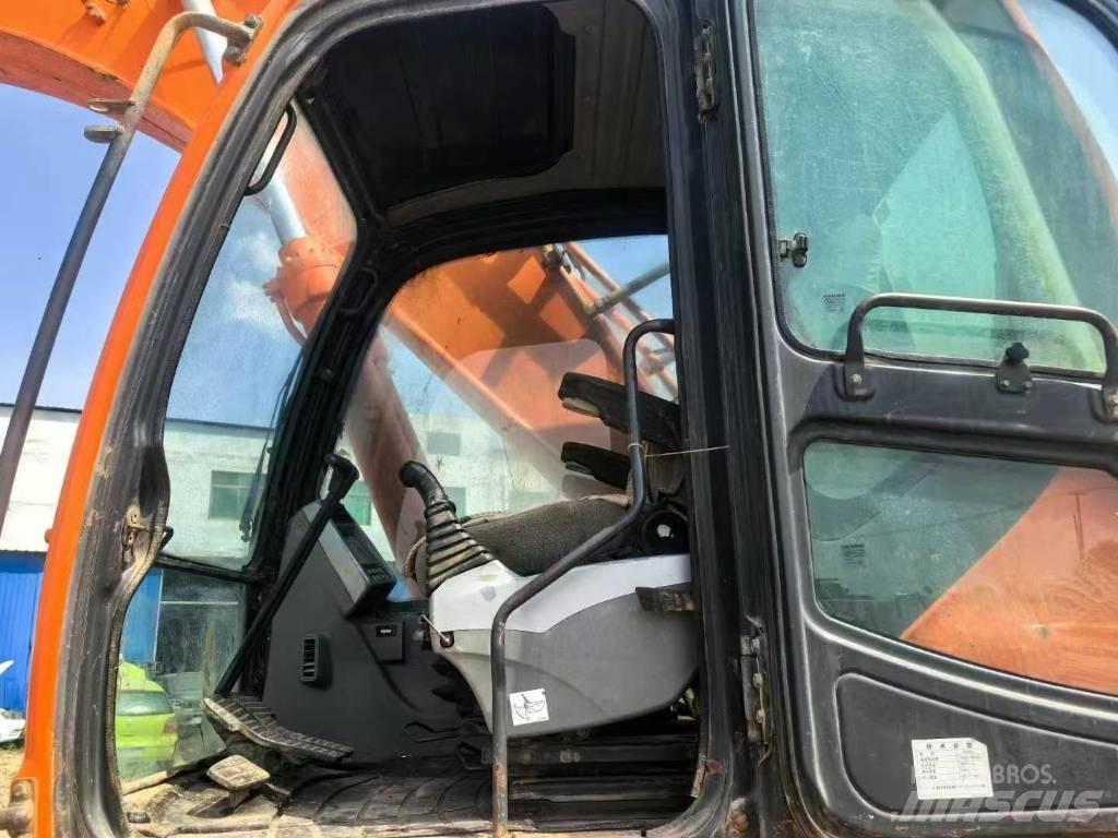 Doosan DX 260 Bageri gusjeničari