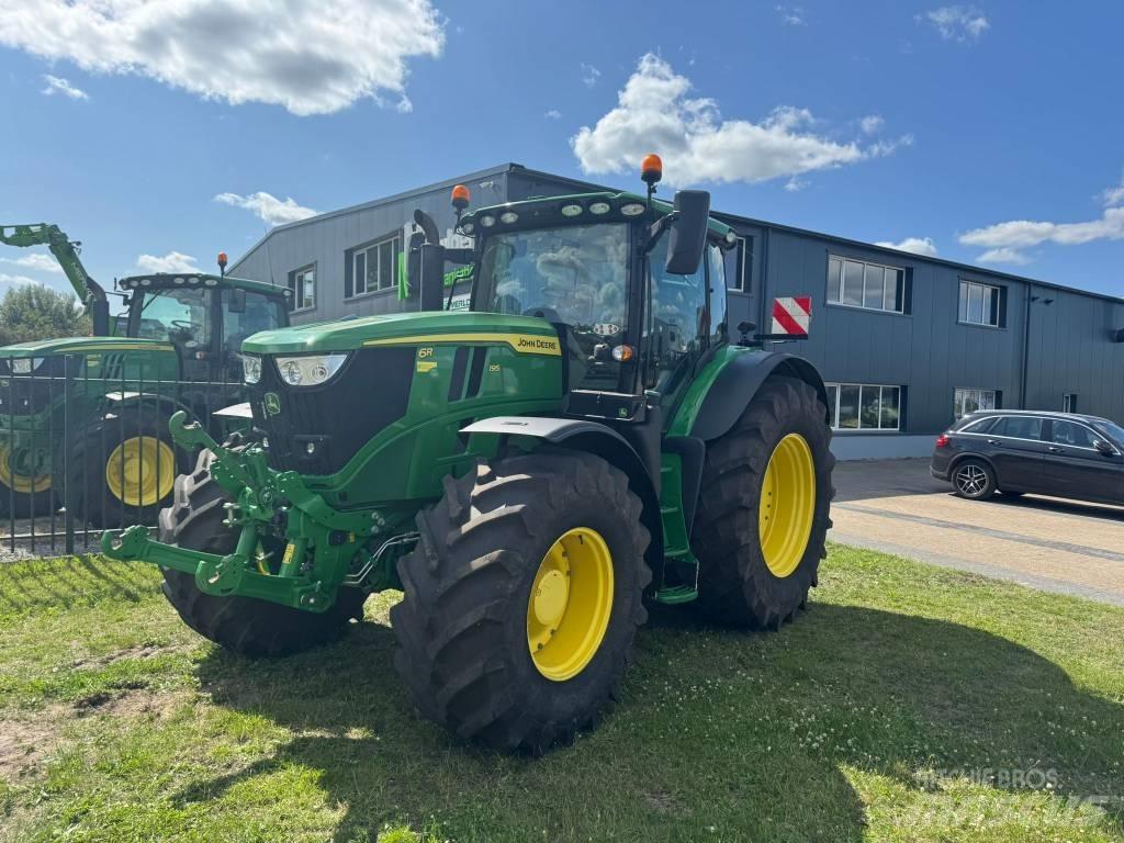 John Deere 6R 195 Traktori