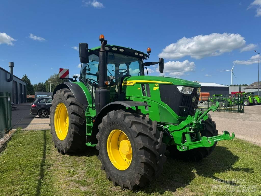 John Deere 6R 195 Traktori