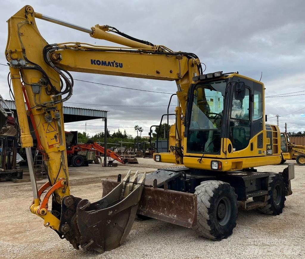 Komatsu PW148-8 Bageri na kotačima