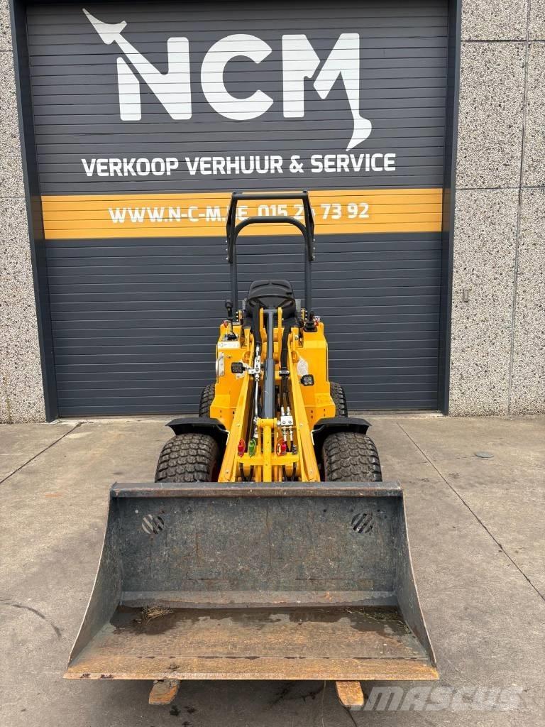 Knikmops KM 130 Utovarivači na kotačima