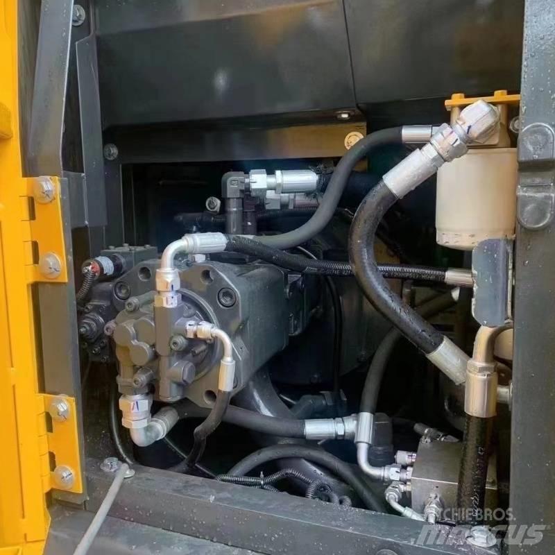 Volvo EC 140 Bageri gusjeničari