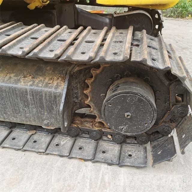 Komatsu PC 35 M-2 Mini bageri <7t