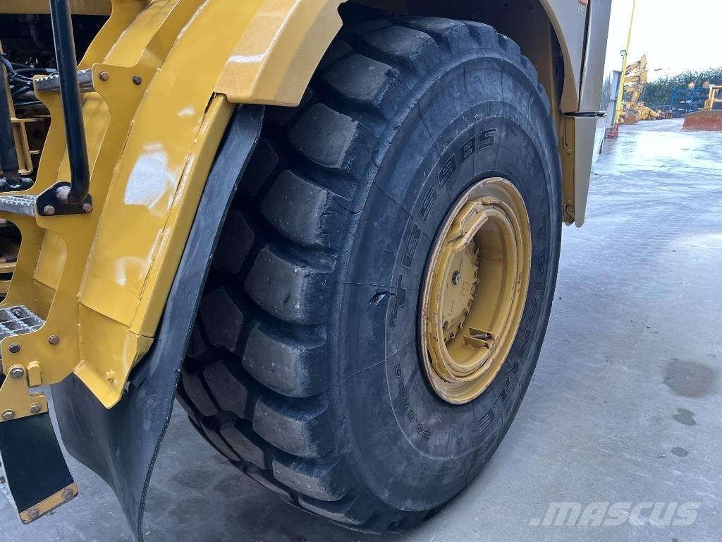 CAT 745 Zglobni demperi