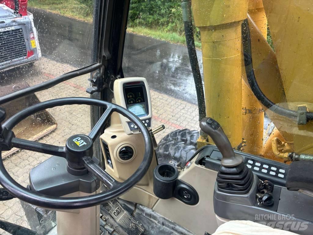 CAT M 316 C Bageri na kotačima