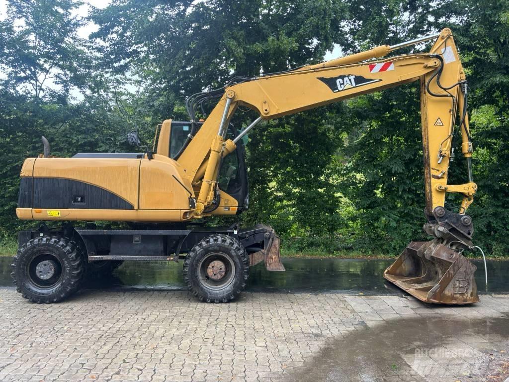 CAT M 316 C Bageri na kotačima