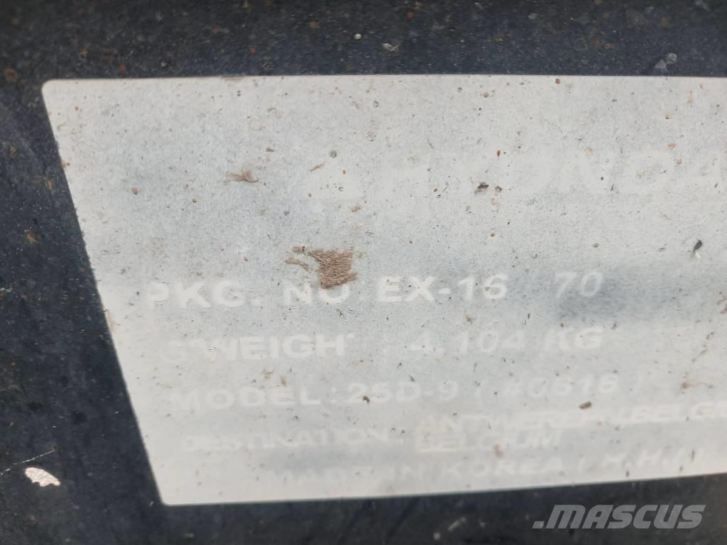 Hyundai 25 D-9 Dizelski viličari