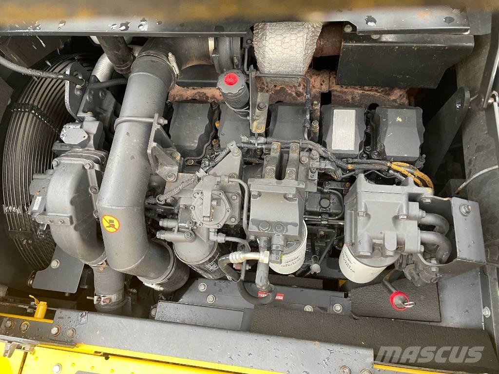 Komatsu PC 400-8 Bageri gusjeničari