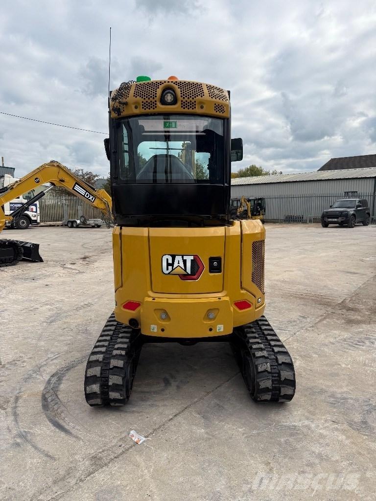CAT 302.7 CR Mini bageri <7t