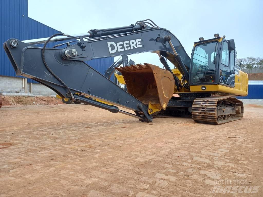 DEERE 210G Bageri gusjeničari