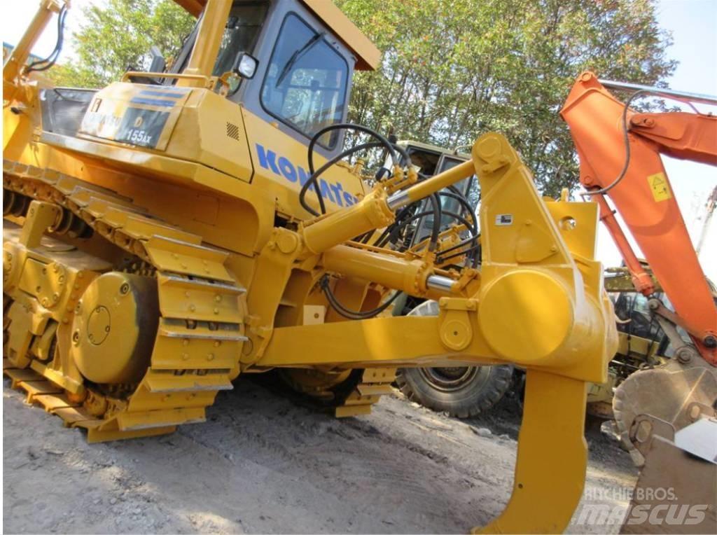 Komatsu D 155 A-1 Buldožeri gusjeničari