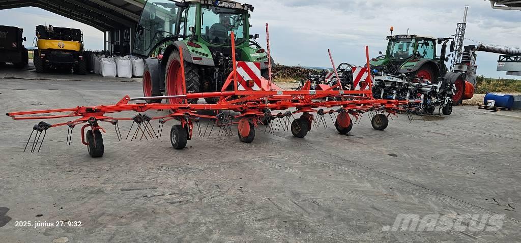 Kuhn GF 7802 Okretači i sakupljači sijena
