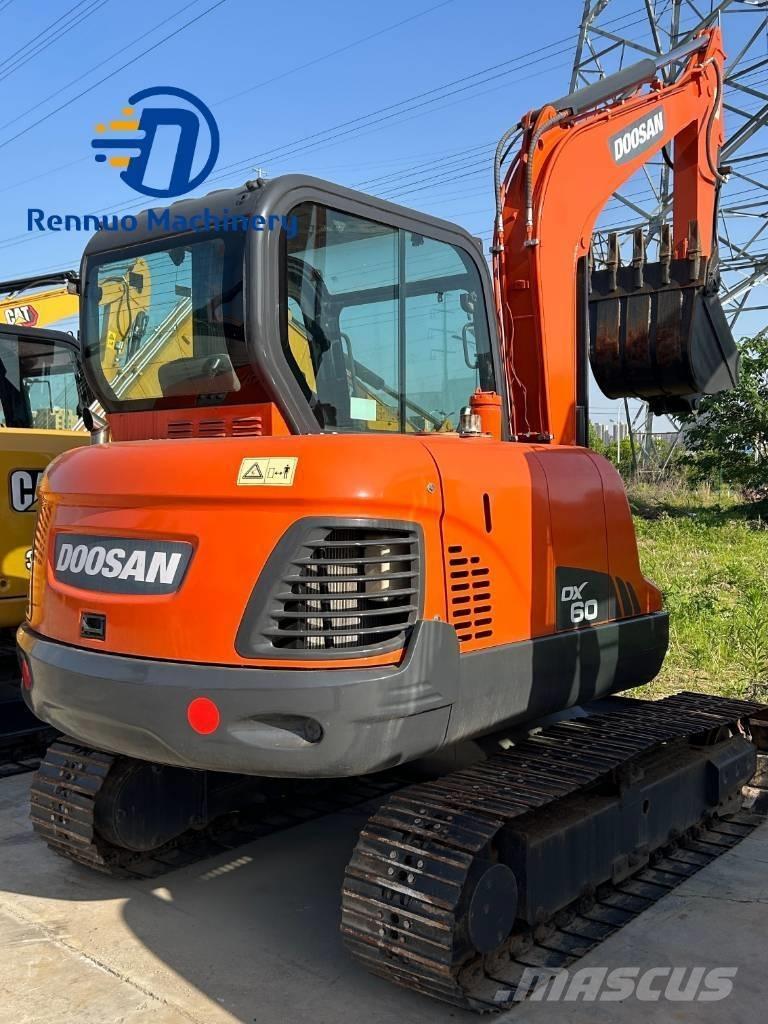 Doosan DX 60 Bageri gusjeničari