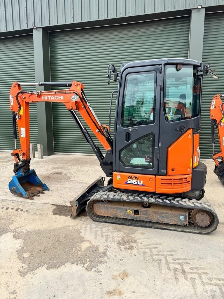 Hitachi ZX 26 U-6 CR Mini bageri <7t