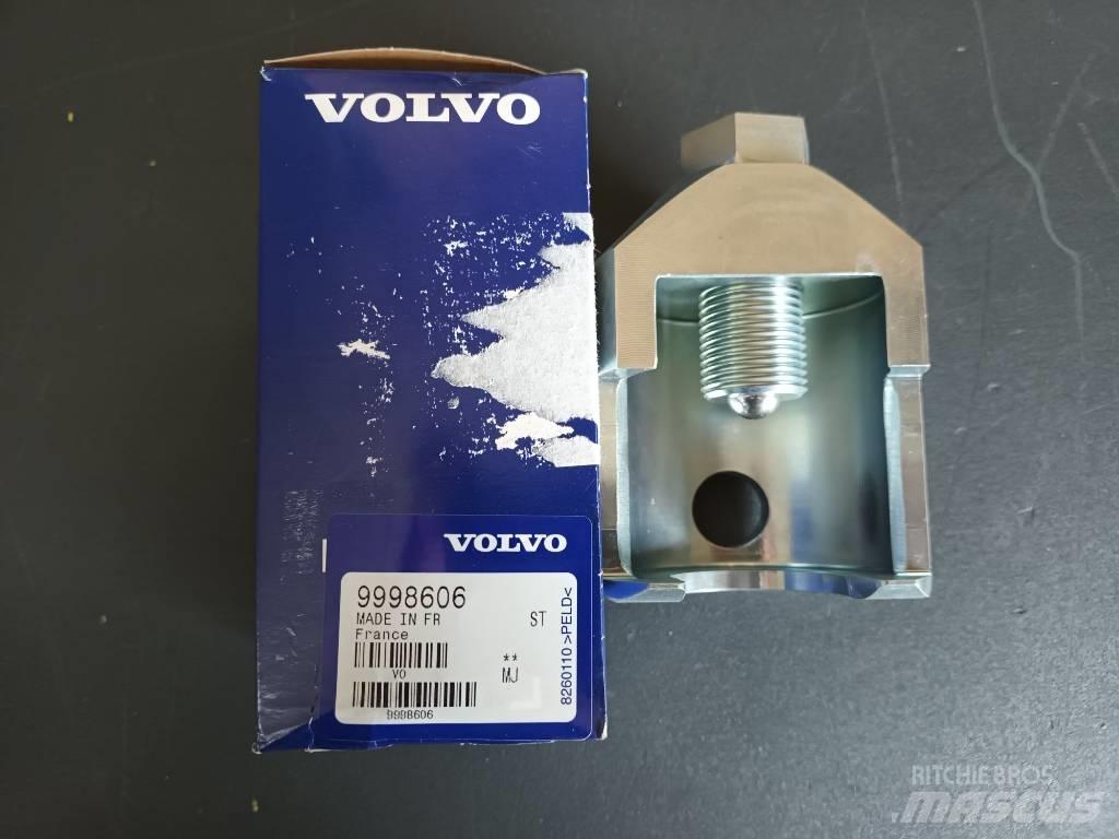 Volvo PULLER 9998606 Motori