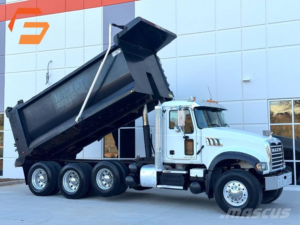 Mack GU713 Kiper kamioni