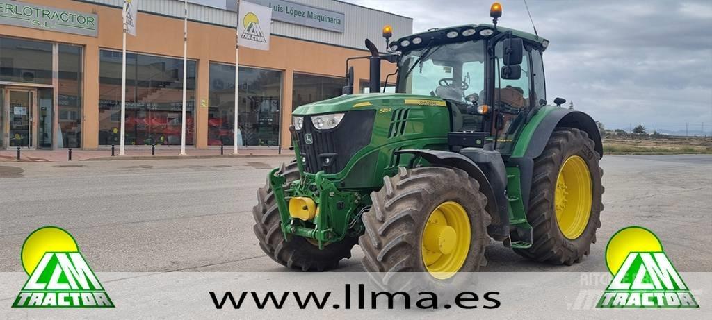 John Deere 6215 R Traktori