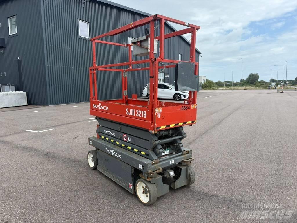 SkyJack SJ 3219 Škaraste platforme