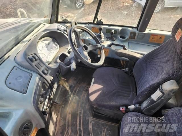 Terex TA 300 Zglobni demperi