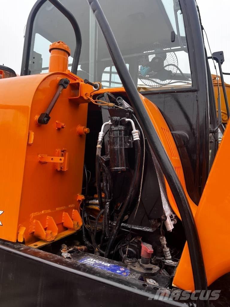 Hyundai Robex 60 W-9 Bageri na kotačima