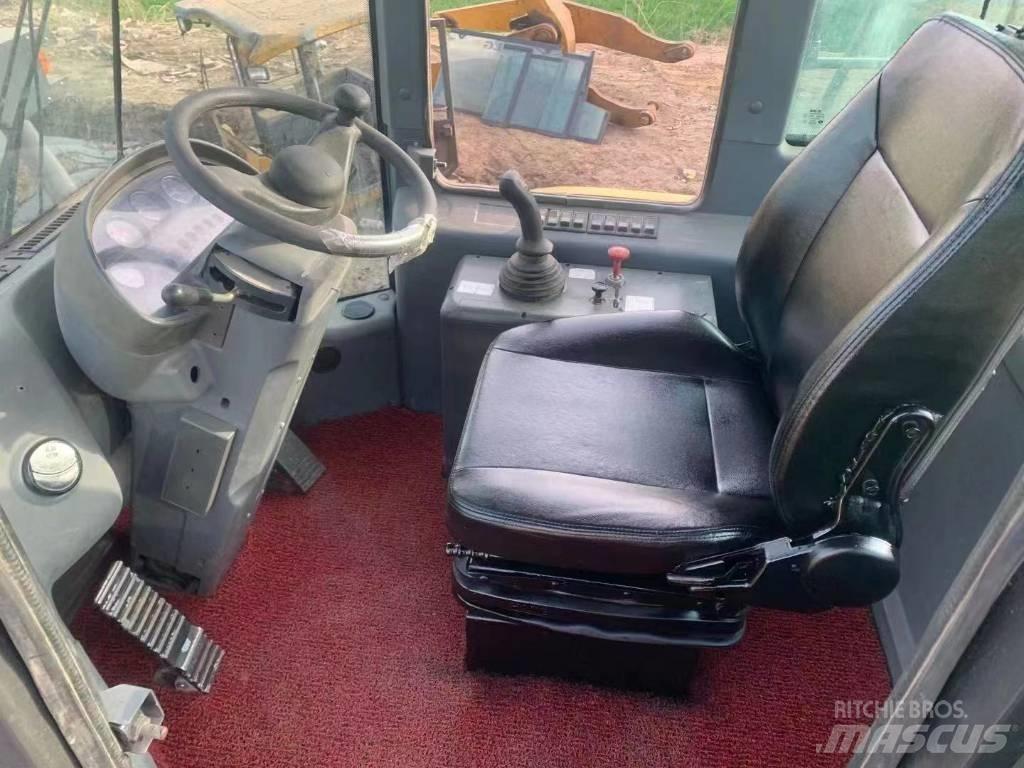 SDLG L 956 Utovarivači na kotačima