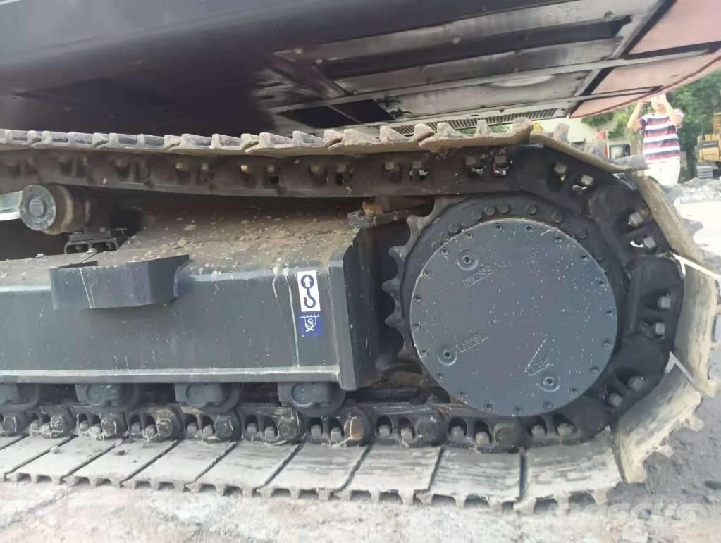 Doosan DX 225 LC Bageri gusjeničari