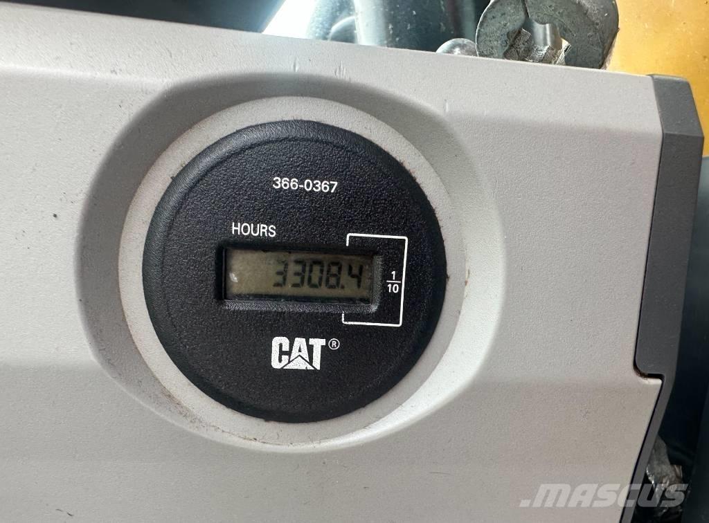CAT 313 F L Bageri gusjeničari