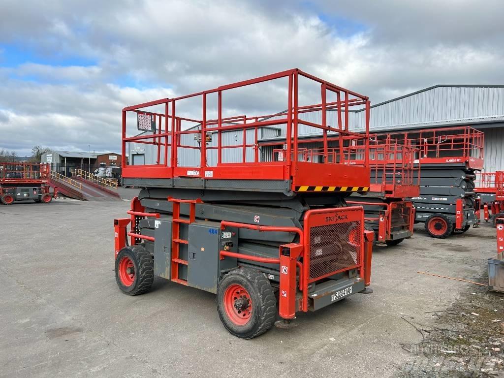 SkyJack SJ 8841 RT Škaraste platforme