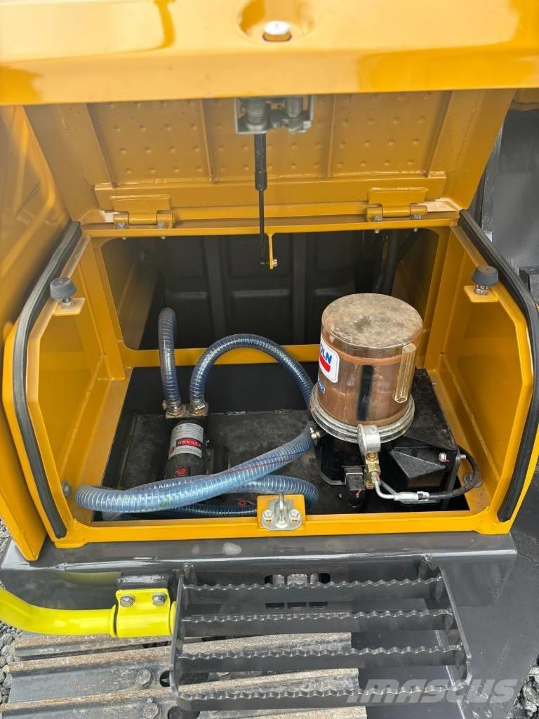 XCMG XE220E Bageri gusjeničari