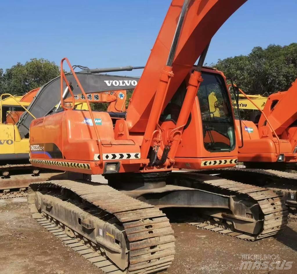 Doosan DH 220 Bageri gusjeničari