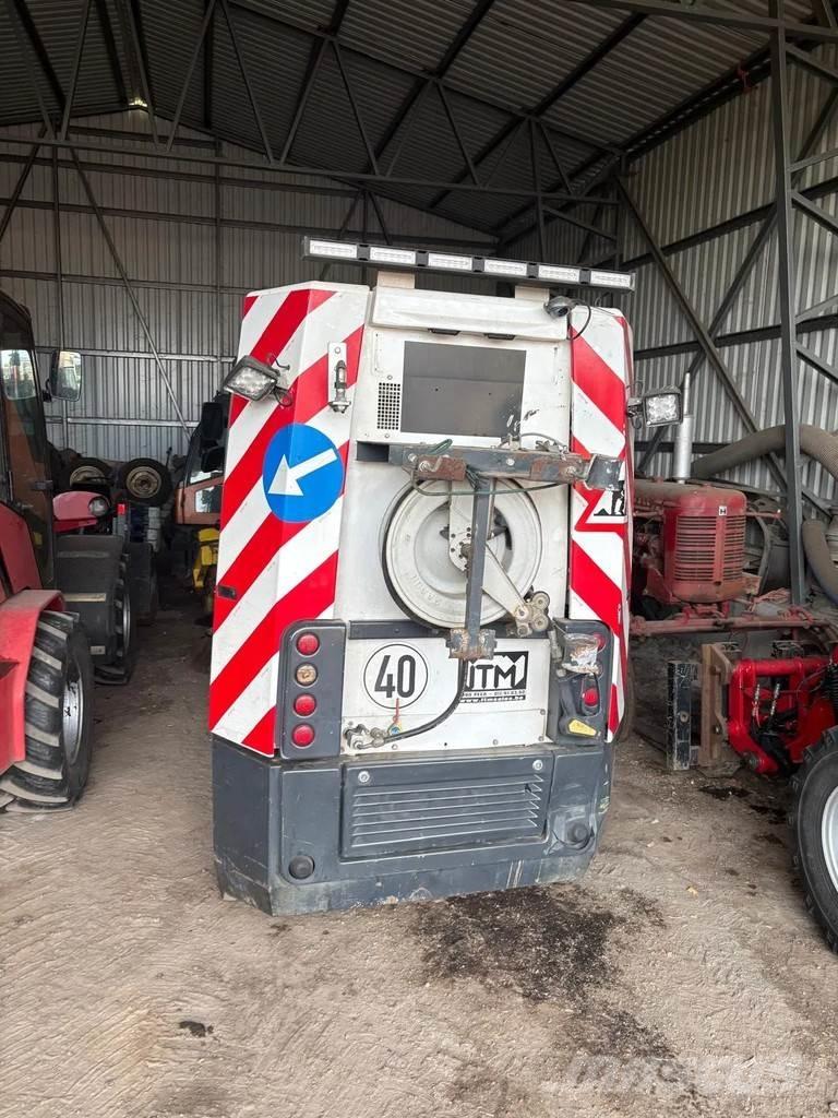 Aebi MFH 2500 Strojevi za metenje