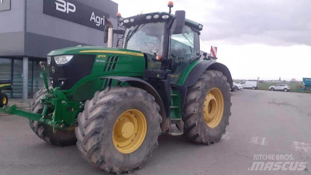 John Deere 6175 R Traktori