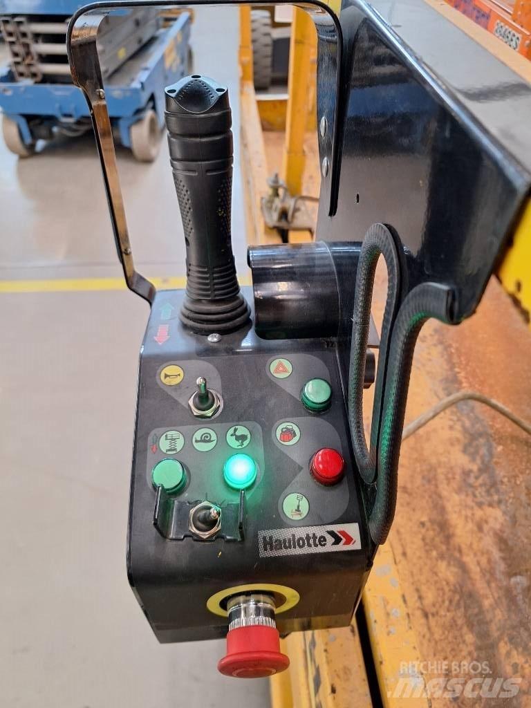 Haulotte Compact 12 Škaraste platforme
