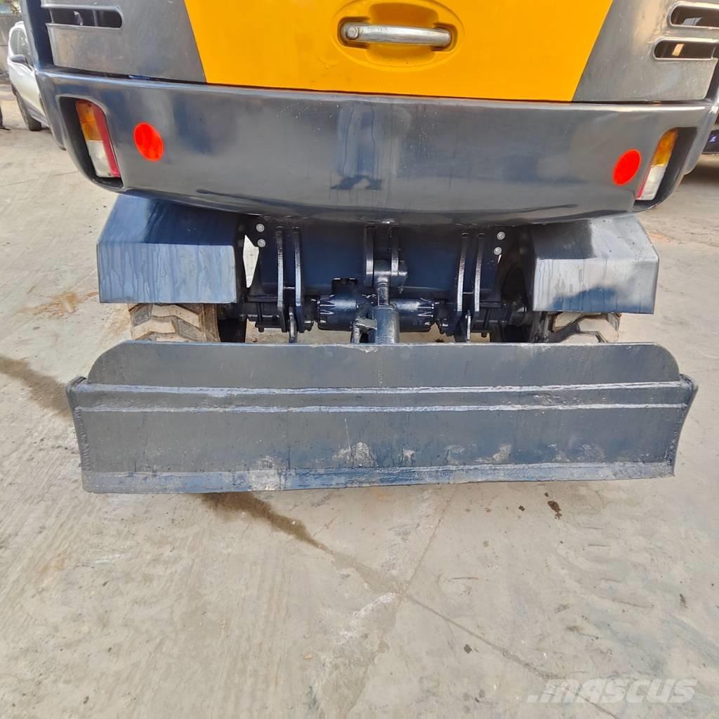 Hyundai R60W Bageri na kotačima