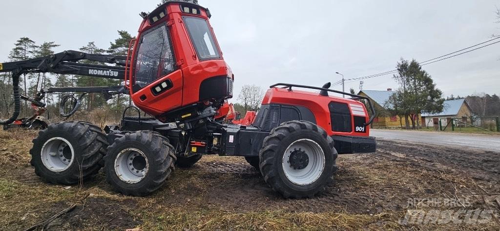 Komatsu 901 Harversteri