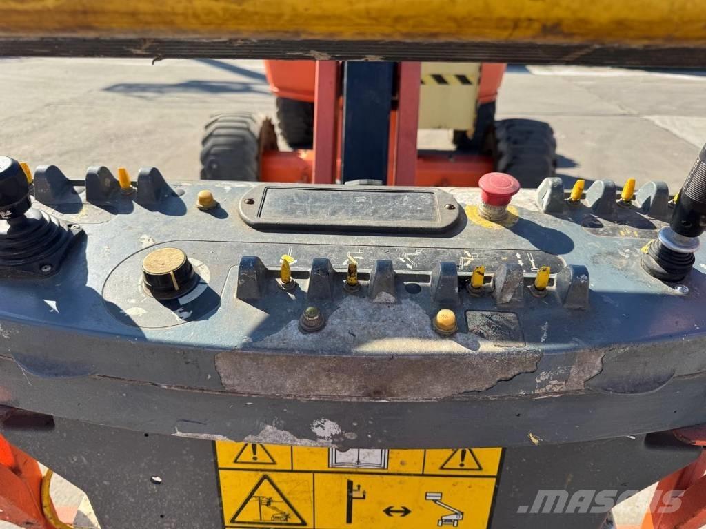 JLG 450 AJ Zglobne podizne platforme