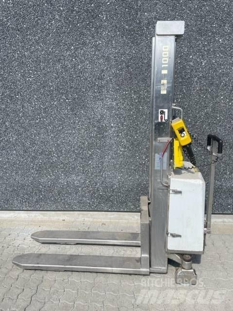 NH SB1000 Ručni električni viličar