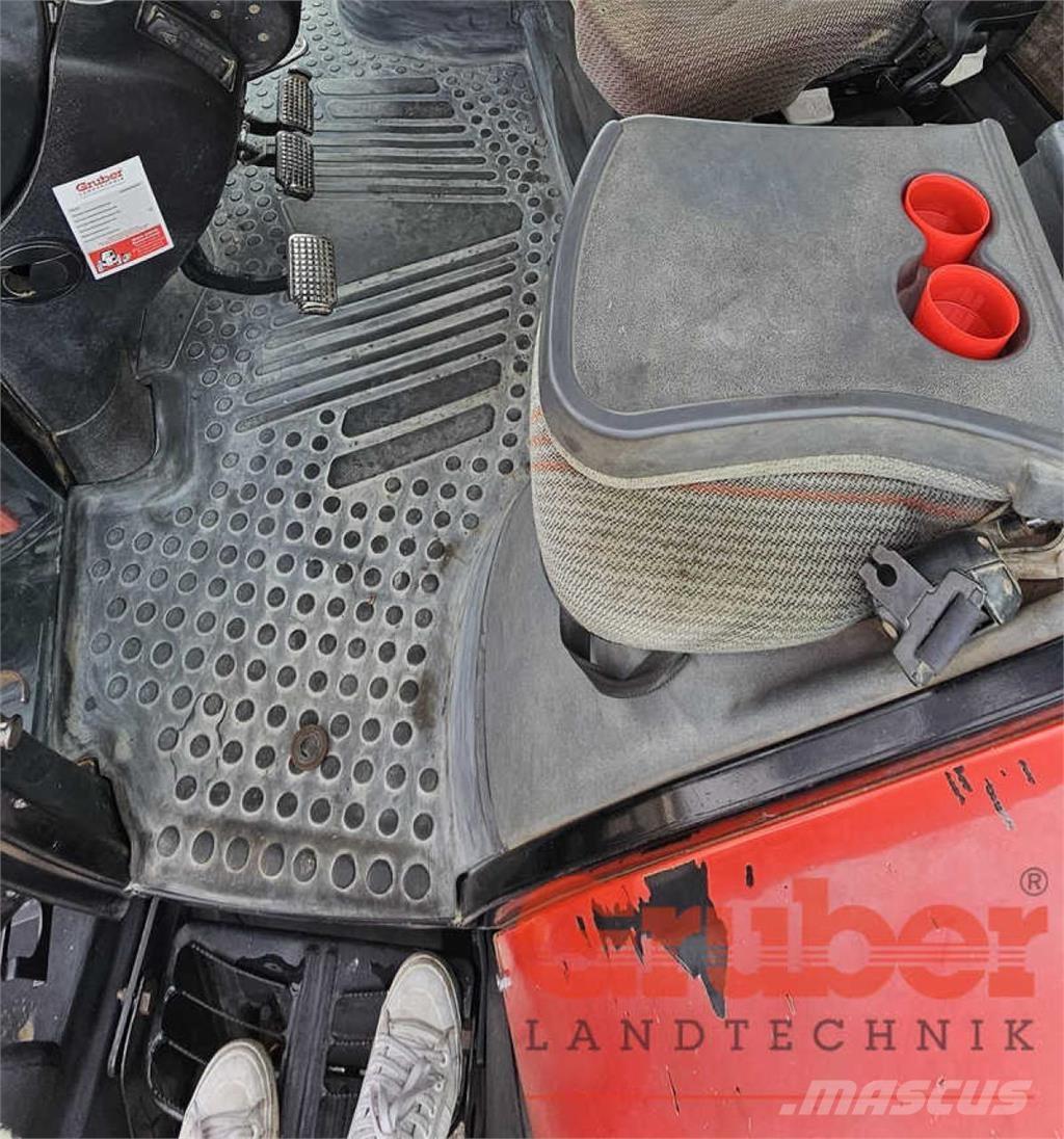 Steyr Profi 6140 Traktori