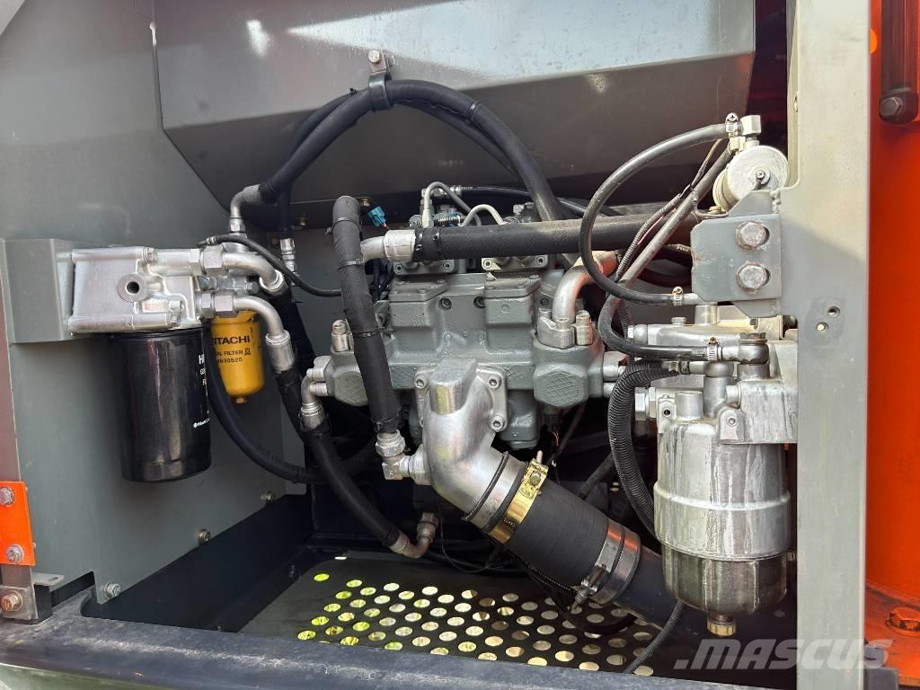 Hitachi ZX200 Bageri gusjeničari