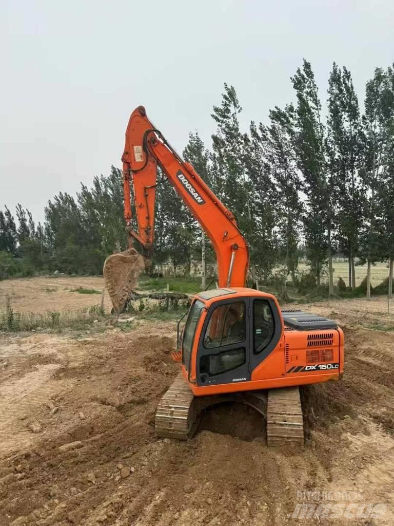 Doosan DX150 Bageri gusjeničari